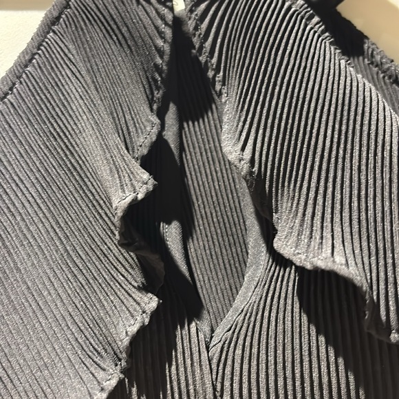 NBD🖤 Brinley ruffle top - Picture 7 of 8